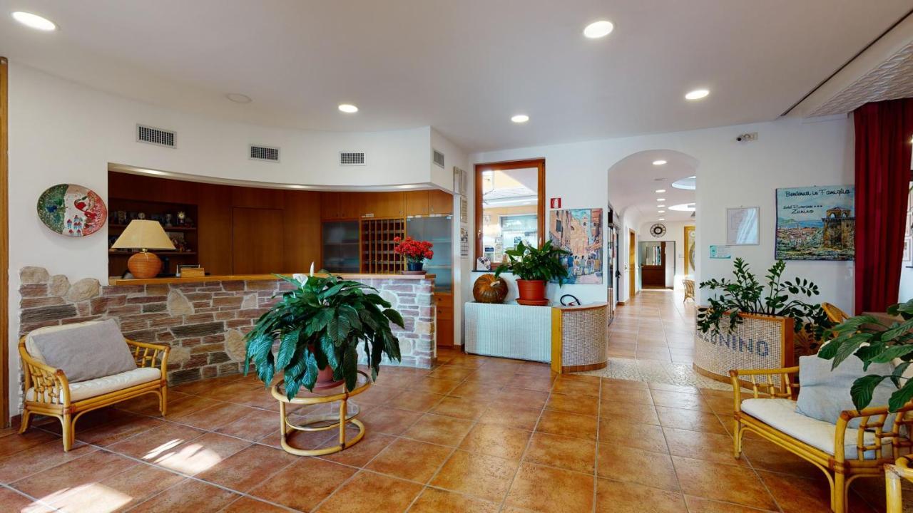 Hotel Zunino Spotorno Εξωτερικό φωτογραφία