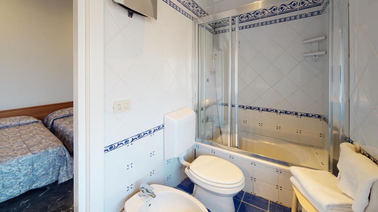 Hotel Zunino Spotorno Εξωτερικό φωτογραφία