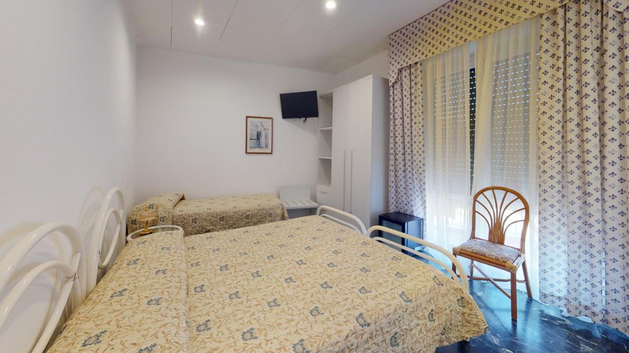 Hotel Zunino Spotorno Εξωτερικό φωτογραφία