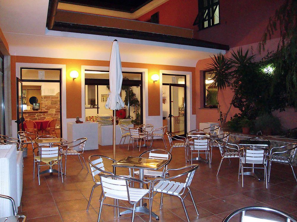 Hotel Zunino Spotorno Εξωτερικό φωτογραφία
